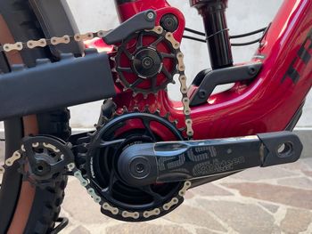 Used Trek Trek Slash+ 9.7 SLXXT  TG M 2025 Mountainbike — image 5 of 8