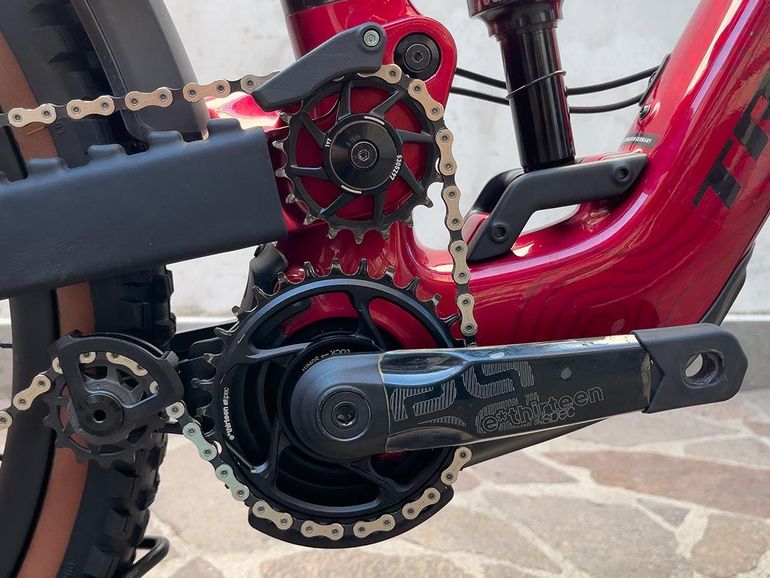 Used Trek Trek Slash+ 9.7 SLXXT  TG M 2025 Mountainbike — image 5 of 8