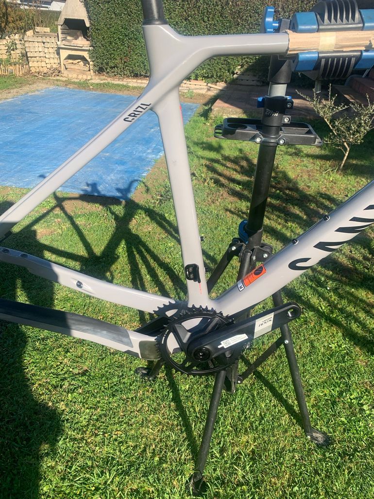 Used Canyon Grizl CF SL 7 2022 Frameset 2022 Road & Gravel, Hellgrau — image 3 of 28