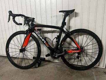 Tweedehands Pinarello DOGMA 65.1 2013 Road & Gravel — afbeelding 1 van 4