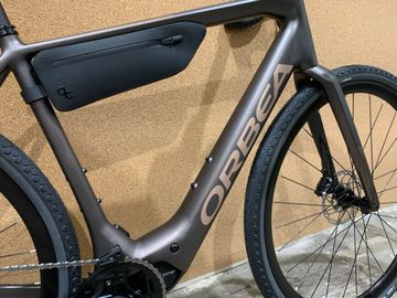 Used Orbea Denna 2026 Road & Gravel, Light Gray — image 4 of 14