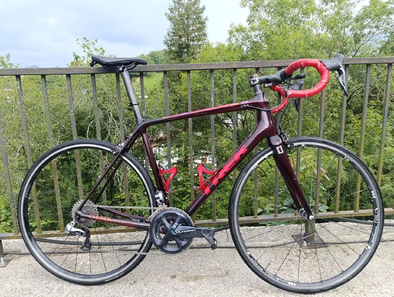 Used Trek Emonda Shimano Dura Ace Di2 2014 Road & Gravel, Rot — image 1 of 7