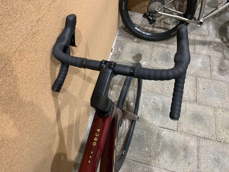 Used Orbea Orca M35i 2024 2024 Road & Gravel — image 6 of 13