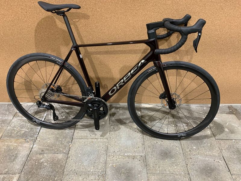 Orbea Orca M35i 2024 2024 Road & Gravel usato