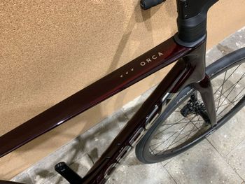Used Orbea Orca M35i 2024 2024 Road & Gravel, Red — image 3 of 15