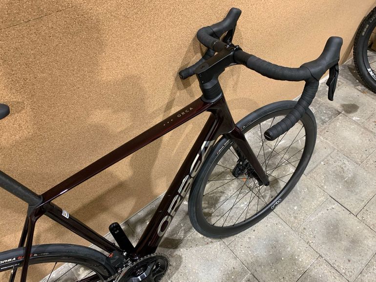 Used Orbea Orca M35i 2024 2024 Road & Gravel, Red — image 2 of 15