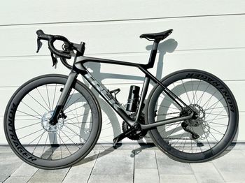 Trek, Madone SL 6 Gen 8 2025