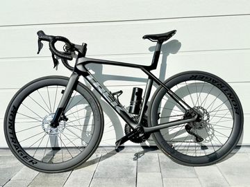 Brugt Trek Madone SL 6 Gen 8 2025 2025 Road & Gravel