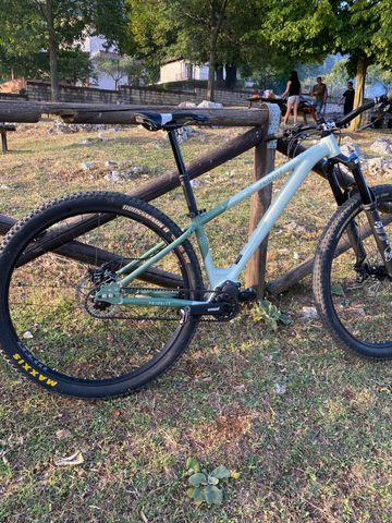 Tweedehands Priority 600 Hxt 2024 MTB