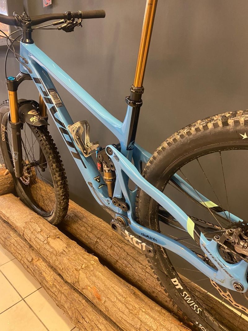 Tweedehands Pivot Switchblade Pro XT/XTR 2024 Mountainbike — afbeelding 9 van 10