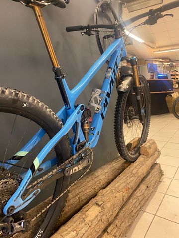Tweedehands Pivot Switchblade Pro XT/XTR 2024 Mountainbike — afbeelding 4 van 10