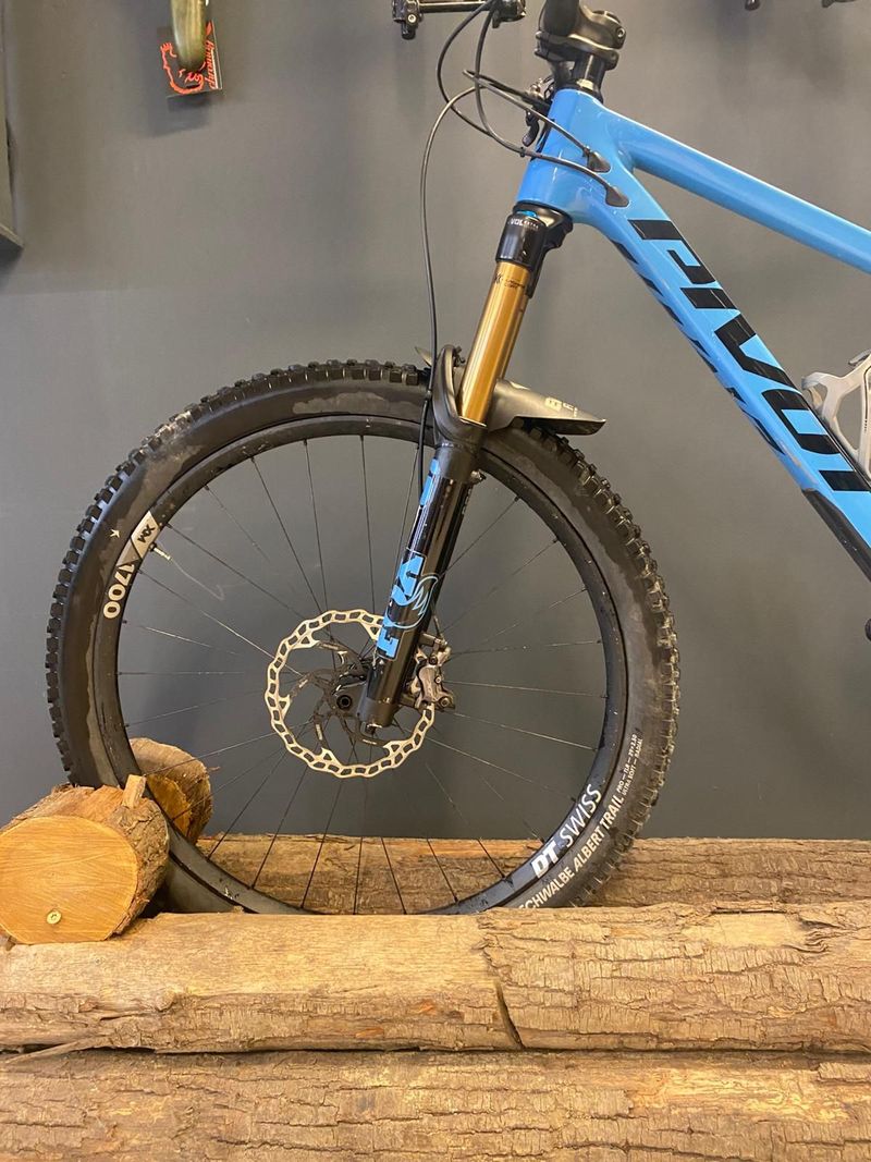 Tweedehands Pivot Switchblade Pro XT/XTR 2024 Mountainbike — afbeelding 7 van 10