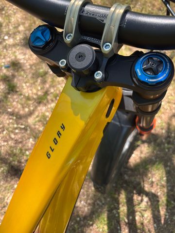 Used Giant Glory SRAM GX 2025 Mountainbike, Blue, 29 — image 12 of 12