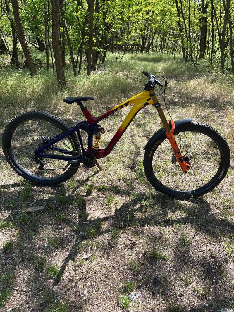 Giant Glory SRAM GX 2025 MTB d'occasion
