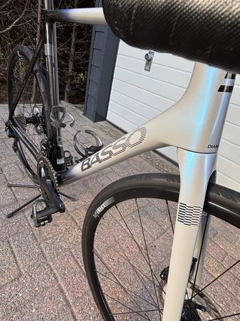 Basso Diamante Shimano Ultegra Di2 2024 Road & Gravel d'occasion — image 5 sur 12