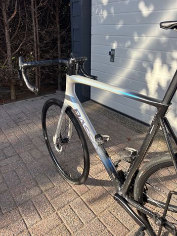 Basso Diamante Shimano Ultegra Di2 2024 Road & Gravel d'occasion — image 11 sur 12