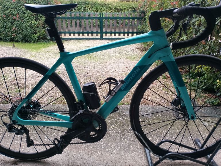 Used Bianchi Infinito Ultegra 2023 2023 Road & Gravel, Green — image 2 of 10