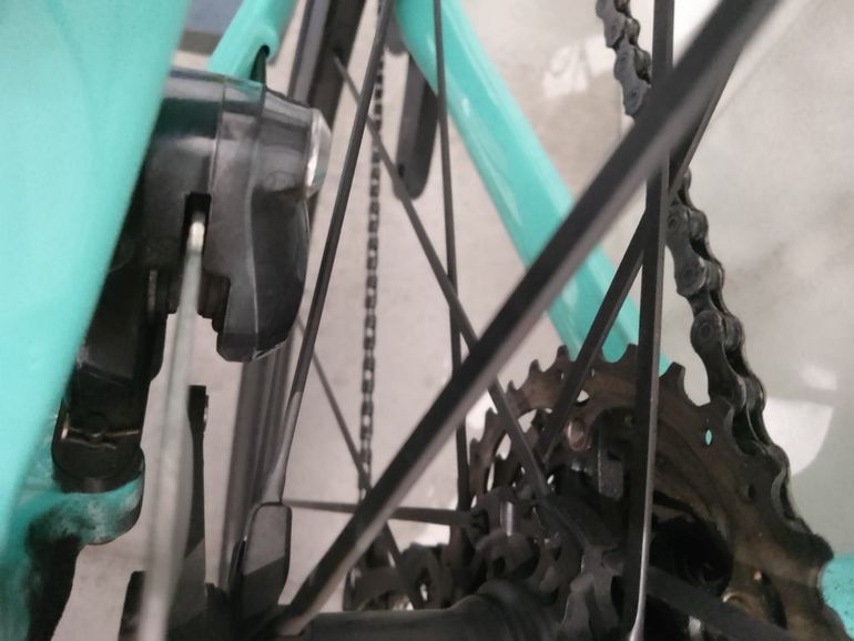 Used Bianchi Infinito Ultegra 2023 2023 Road & Gravel, Green — image 7 of 10