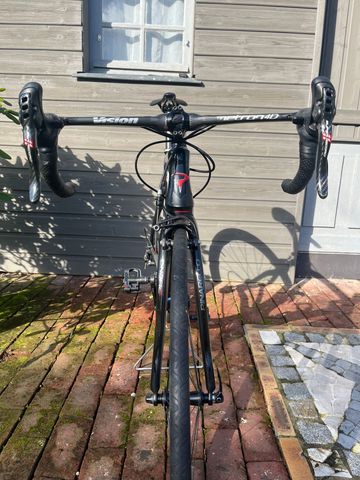 Brugt Pinarello Dogma 2 60.1 2012 2012 Road & Gravel — billede 4 af 19