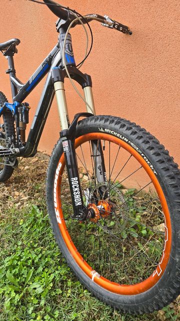 Used Mondraker Prayer 2014 Mountainbike, Black, 26 — image 7 of 7