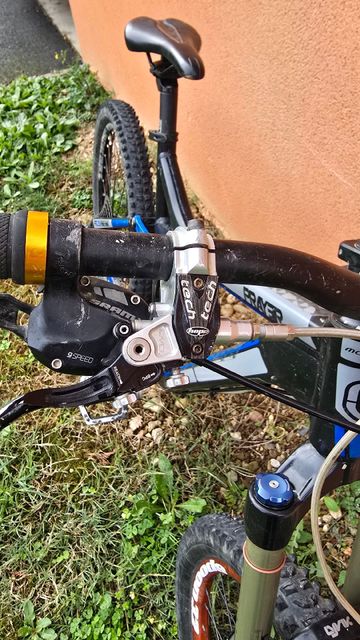 Used Mondraker Prayer 2014 Mountainbike, Black, 26 — image 6 of 7