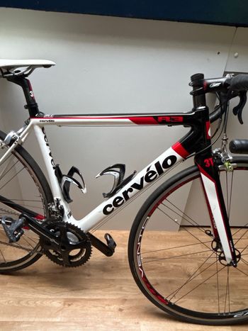 Used Cervélo R3 2011 Road & Gravel — image 4 of 4