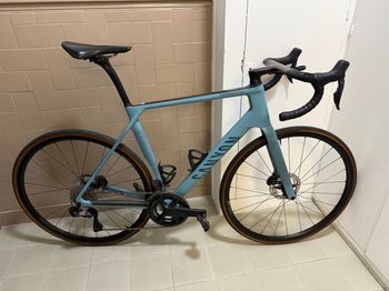 Used Canyon Endurace CF SLX 8 Di2 2023 2023 Road & Gravel, Blue — image 2 of 18