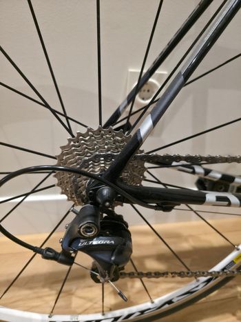 Used Cannondale SuperSix EVO Ultegra 2015 Road & Gravel, Black — image 3 of 6