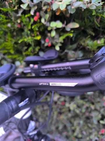 Used Fuji SST 1.0 2011 Road & Gravel, Black — image 10 of 17