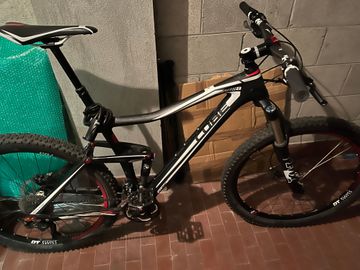 CUBE stereo 160 C:62 Race 27.5 2016 2016 MTB d'occasion