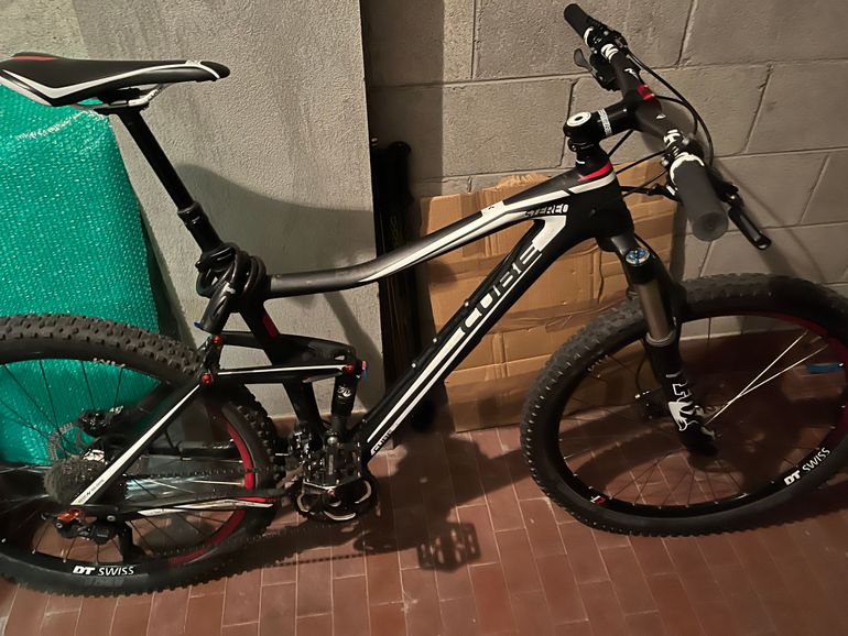 Used CUBE stereo 160 C:62 Race 27.5 2016 2016 Mountainbike, Schwarz, 27.5 — image 1 of 4