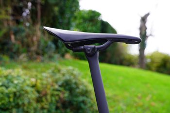 Used Orbea Orca SRAM Force eTap AXS 2025 Road & Gravel, White — image 6 of 12