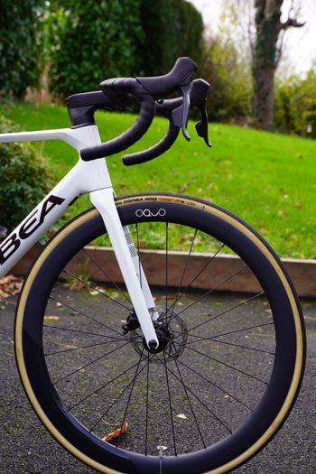 Used Orbea Orca SRAM Force eTap AXS 2025 Road & Gravel, White — image 2 of 12