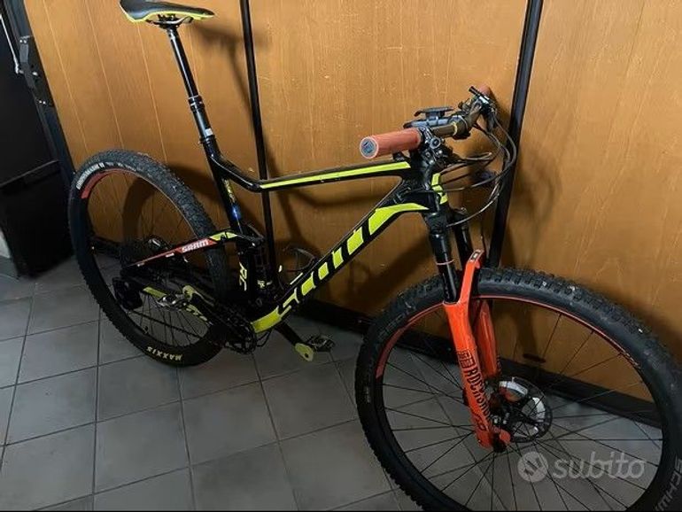 Used Scott Spark RC 900 World Cup 2018 2018 Mountainbike, Rojo — image 1 of 4