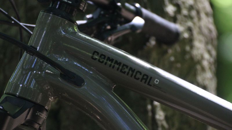 Używany Commencal Clash SRAM GX Eagle 2022 Mountainbike — zdjęcie 3 z 5