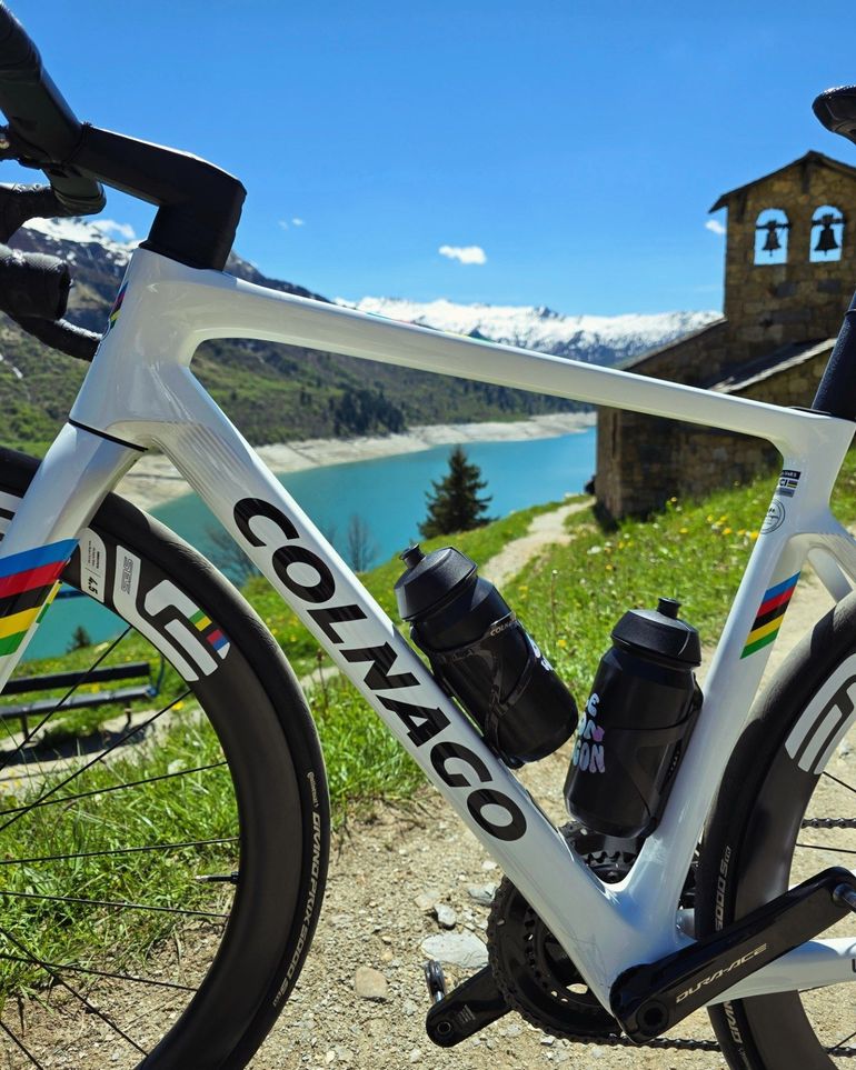 Used Colnago V4Rs World Champion 2025 Road & Gravel, White — image 3 of 5