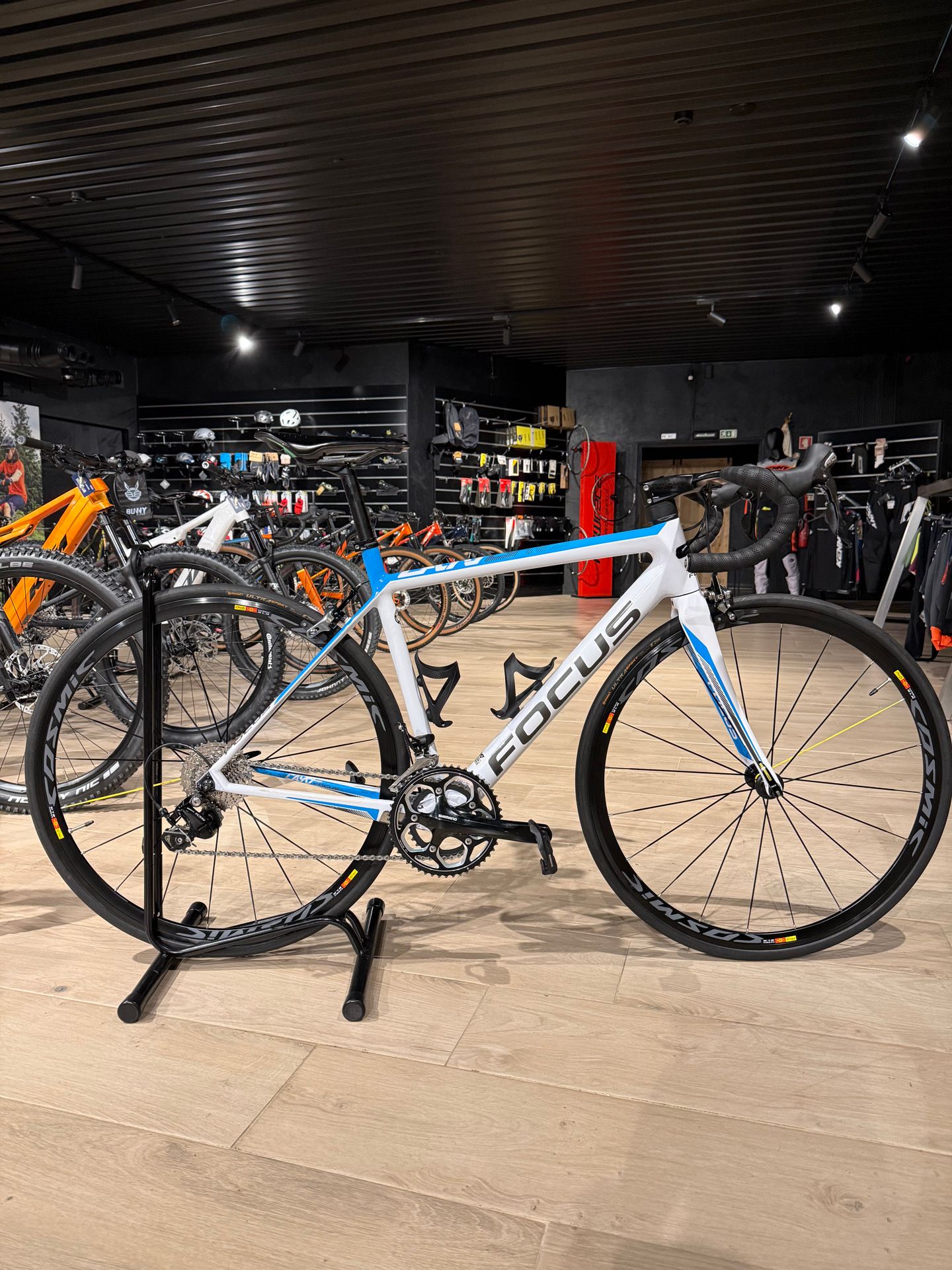 FOCUS CAYO ULTEGRA 2017年 2017 Focus Cayo Disc Ultegra - Specs, Reviews, Images - Road Bike