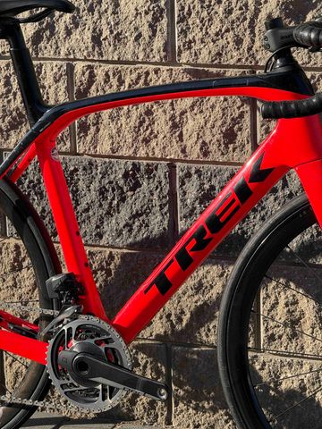 Brugt Trek Domane SLR 9 eTap 2022 2022 Road & Gravel — billede 11 af 16