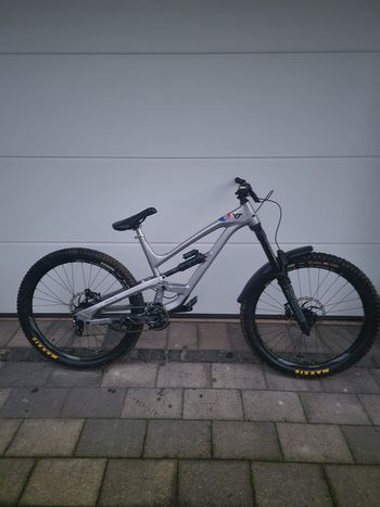 YT Industries, Capra Base AL 2021