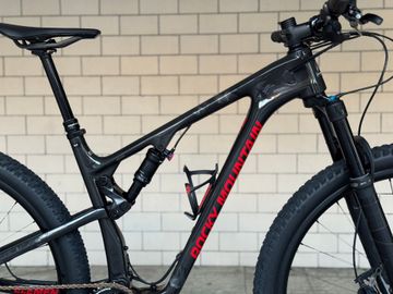 Used Rocky Mountain Element SRAM XX1 Eagle AXS 2020 Mountainbike, Black — image 2 of 13
