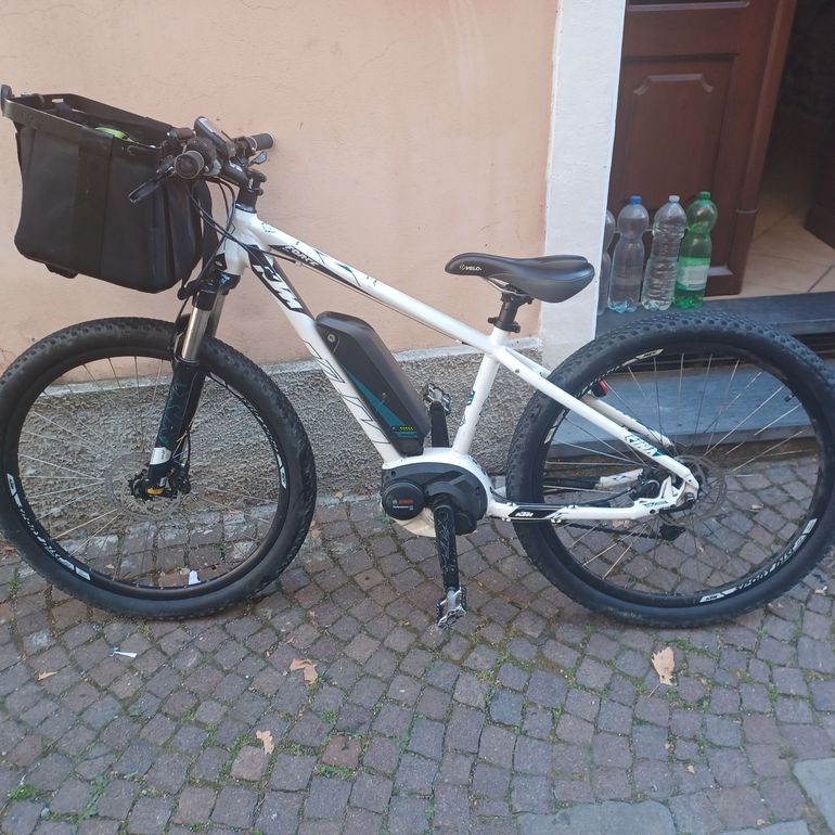 Used KTM Macina Force 2017 Mountainbike, Bianco — image 1 of 3