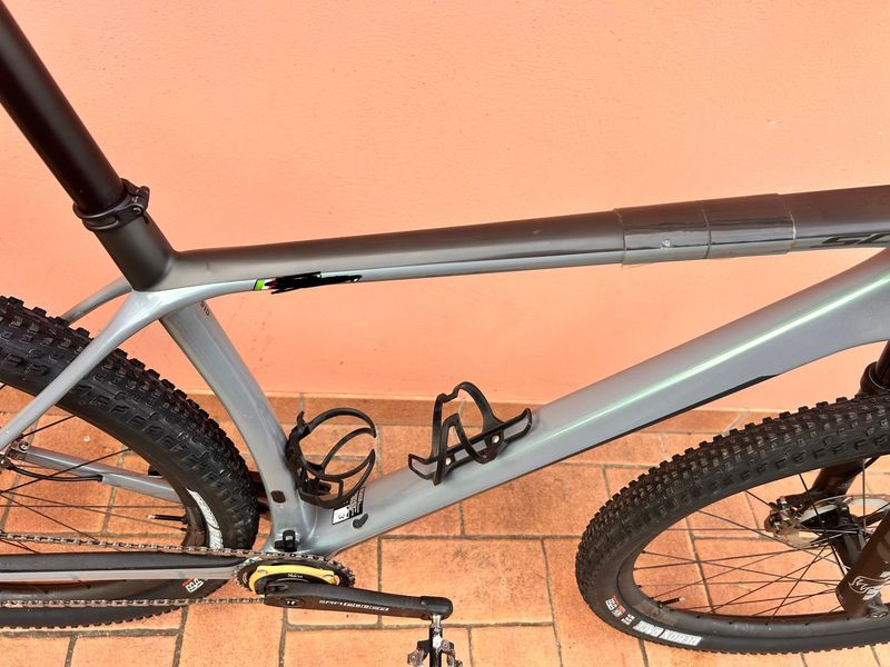Used Scott Telaio Scale 910 Frameset 2021 Mountainbike, Light Gray — image 4 of 11