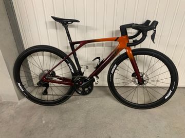 Gebrauchtes Lapierre Xelius SL Shimano Dura Ace Di2 2024 Road & Gravel