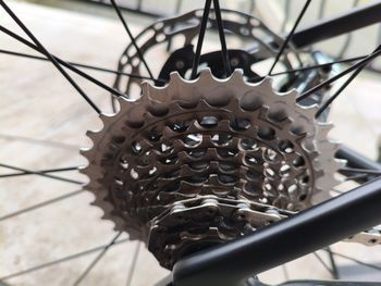 Used Specialized S-Works Tarmac SL8 - SRAM Red eTap AXS 2024 2024 Road & Gravel, Green — image 3 of 11