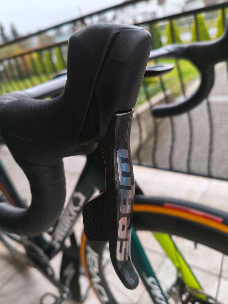 Used Specialized S-Works Tarmac SL8 - SRAM Red eTap AXS 2024 2024 Road & Gravel, Green — image 8 of 11