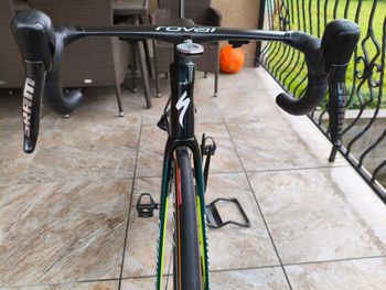 Used Specialized S-Works Tarmac SL8 - SRAM Red eTap AXS 2024 2024 Road & Gravel, Green — image 10 of 11