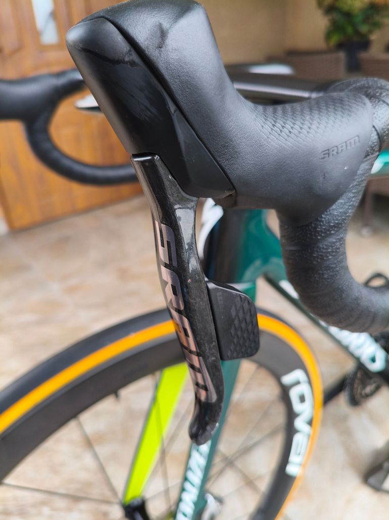 Used Specialized S-Works Tarmac SL8 - SRAM Red eTap AXS 2024 2024 Road & Gravel, Green — image 7 of 11