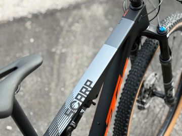 Brugt KTM Scarp Elite 2024 2024 Mountainbike — billede 5 af 11