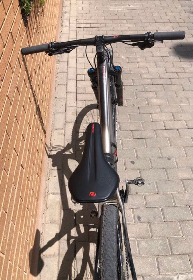Used Scott Spark SRAM GX 2020 Mountainbike, Light Gray — image 3 of 3