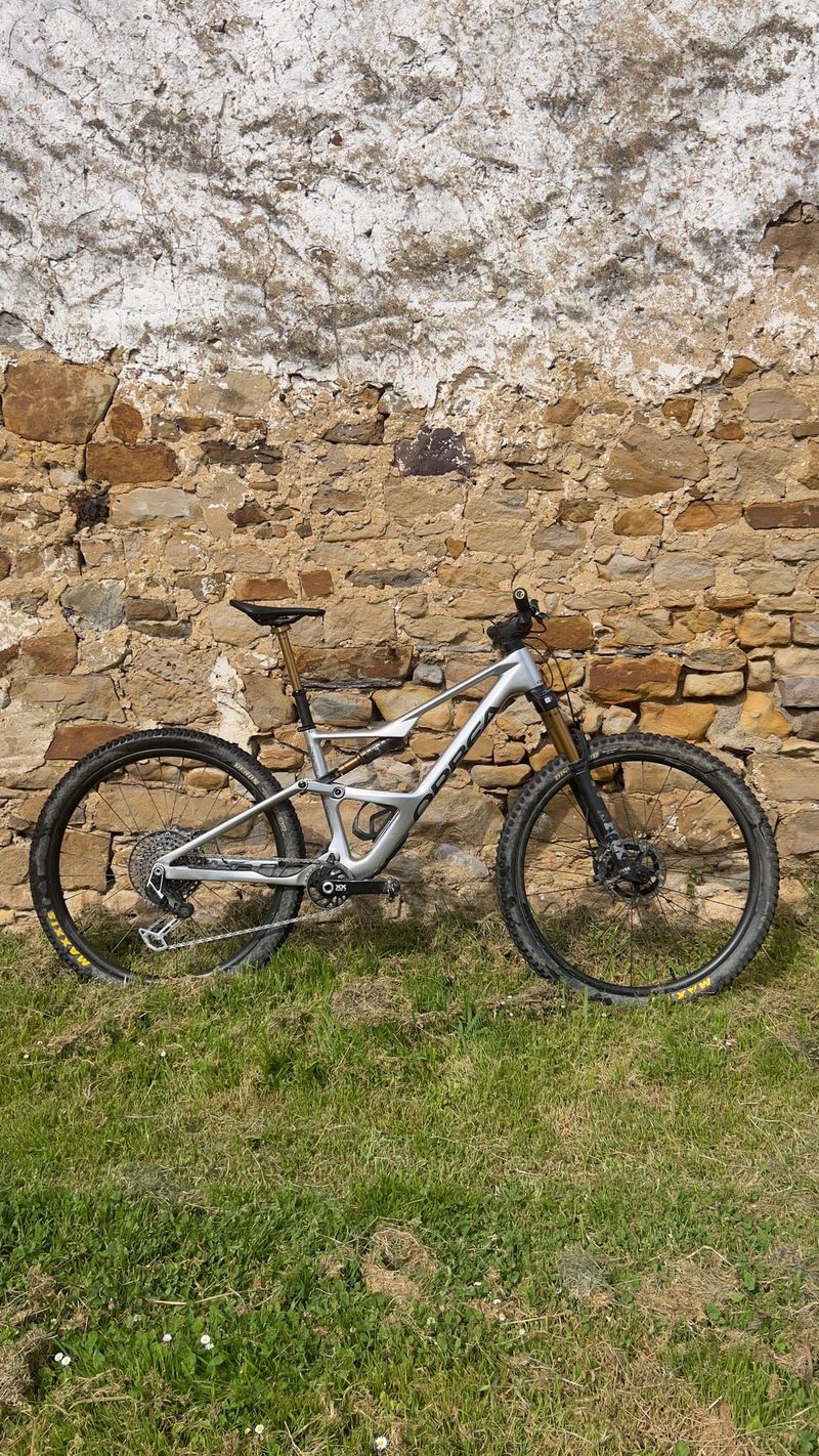 Käytetty Orbea OCCAM SL M-LTD 2024 2024 MTB